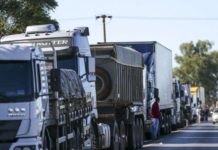 Caminhoneiros da região podem parar na próxima sexta-feira