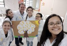 Setembro Amarelo: Enfermagem da Unifadra realiza campanha no CAPS de Dracena