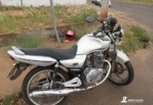 Acidente na avenida Rui Barbosa deixa motociclista ferida