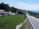 Carreta invade pista contrária, atinge carro e mata bebê e mais cinco pessoas na Via Dutra