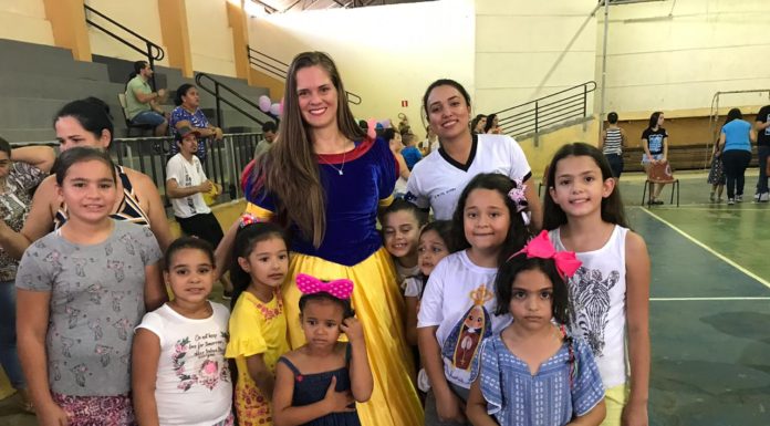 Vestidos de Super Heróis, Policiais Militares fazem a Festa no Dia das Crianças em Junqueirópolis