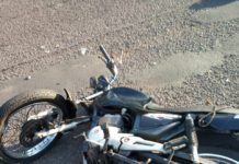 Acidente no Km. 641 da rodovia Cmte. João Ribeiro de Barros envolvendo veículo e moto, deixa motociclista com ferimentos.