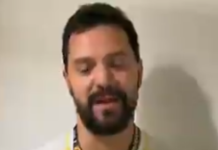 Repórter de rádio é detido pela polícia durante transmissão do jogo Criciúma x Paraná