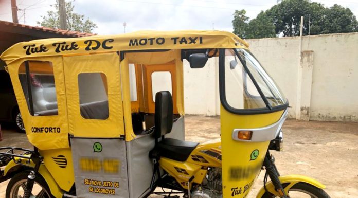 Mototáxi no estilo ‘tuk tuk’ chama atenção nas ruas de cidade do interior de SP