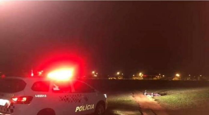 Mãe e filha em bicicleta são atropeladas por avião na pista de aeroporto de Guararapes