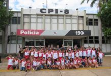 Alunos de Paulicéia visitam o CPI-8