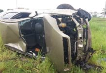 Casal de Flórida Paulista fica ferido em capotamento no trevo da Lagoa Seca
