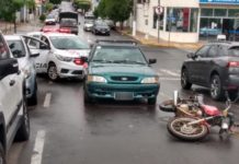 Acidente entre carro e moto deixa vitima com ferimentos leves