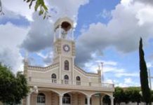 Assista ao vivo a Missa da Paroquia Nossa Senhora Aparecida de Ouro Verde