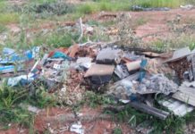 Local destinado a conjunto habitacional está totalmente abandonado