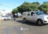Acidente entre caminhonete e motocicleta em esquina da Praça Arthur Pagnozzi