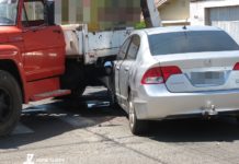 Acidente entre carro e caminhão na Magid Zacharias