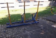 Vândalos destróem aparelho de academia ao ar livre no bairro Santa Clara