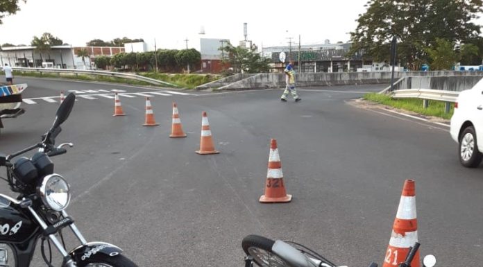 Dois acidentes registrados no início da noite desta quinta-feira