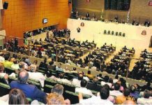 Alesp aprova antecipação do feriado de 9 de julho