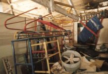 Reclamação da População: Morador de Dracena e voluntários que revitalizavam as praças da cidade, denunciam descaso da prefeitura e parquinhos abandonados em barracão.