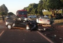 Mulher de 51 anos morre em acidente entre três carros