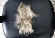 Marido usa faca para cortar os cabelos da esposa após desconfiar de ‘mensagens de traição’ no celular da vítima