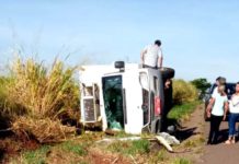 Motorista fica ferido em acidente com caminhão na SP-294 em Flórida Paulista