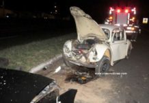 Homem e criança são socorridos com ferimentos após grave acidente na SP-294