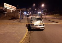 Caminhonete capota, invade pista contrária e atinge outro veículo em Presidente Prudente