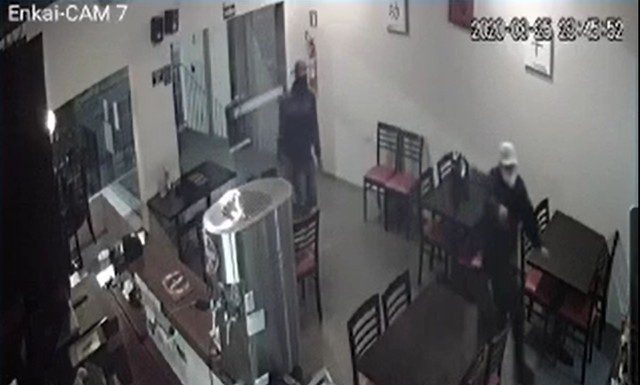 Bandidos armados invadem restaurante, rendem funcionários e roubam estabelecimento em Dracena