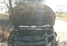 Caminhonete tem grande parte destruída por fogo em zona rural de Dracena