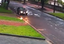 Recém-nascido é abandonado em caixa de papelão debaixo de chuva em Maringá