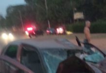 Veiculo bate violentamente contra poste e dois jovens ficam feridos em Panorama