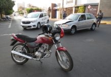 Semana começa com acidente em esquina no centro de Dracena