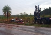 Colisão entre carreta e carro em rodovia de MS mata família