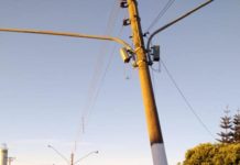 Veículo bate de frente com poste na Avenida Geraldo Fudo em Junqueirópolis