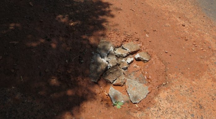 Cratera gera reclamação em rua de Dracena