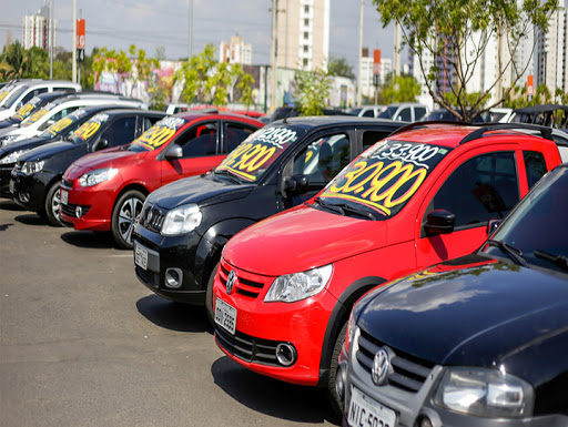 Liminar suspende redução de tributo a veículos seminovos