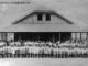 Foto da Primeira Escola Mista de Dracena do ano de 1.949