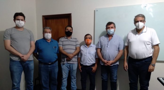 Diretores da Santa Casa de Dracena visitam Deputados