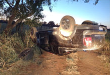 Capotamento de veículo na vicinal que liga Panorama a Campinal