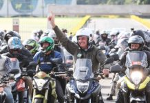 Bolsonaro anuncia fim de tarifa para motos em pedágios