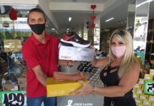 Site JZ e JORROVI Calçados fizeram entrega do prêmio do “DIA DOS NAMORADOS”