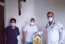 Réplica de Capela é entregue por dracenense para a Santa Casa de Tupi Paulista