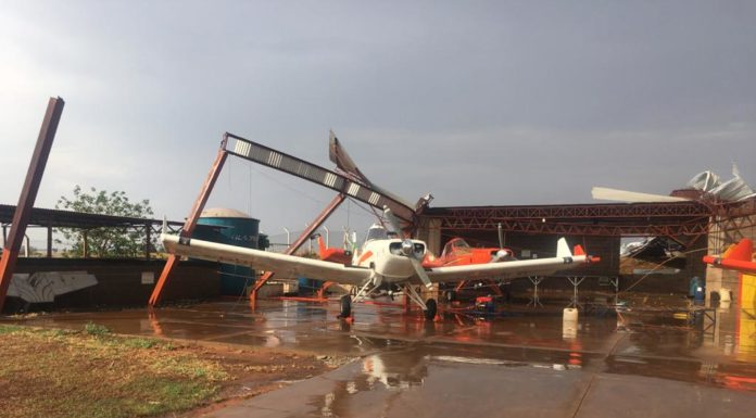Vento arranca telhado do Hangar do Aeroporto de Dracena