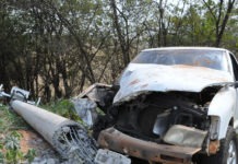 Acidente envolve três veículos na SP-294