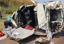 Militar do exército e esposa ficam feridos após capotamento na SP 294, em Parapuã