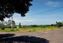 Moradora sonha em ter área de lazer em Conjunto Habitacional