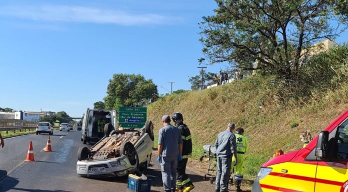 Polícia Militar Rodoviária registra acidente com vítima e detém condutor embriagado. Veículo tem placas de Dracena