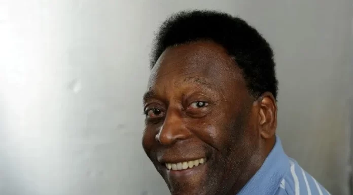 Pelé, atleta do século, morre em São Paulo aos 82 anos