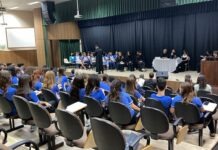 Anglo-CID realiza júri simulado da obra Dom Casmurro