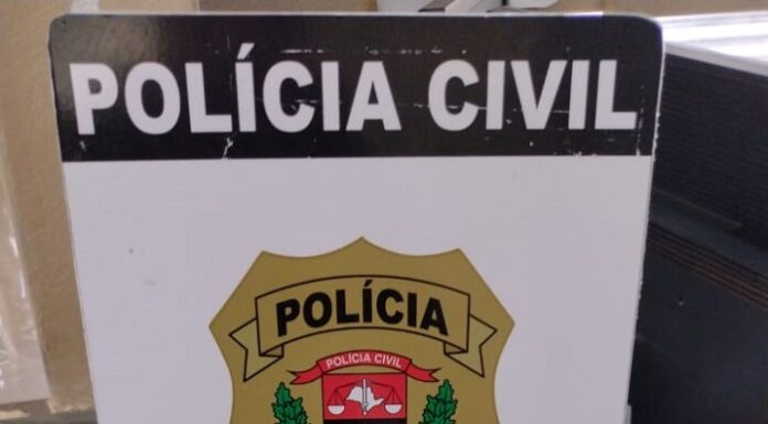 Polícia Civil realiza ação ” ESCOLA SEGURA” e apreende Simulacro de Arma de Fogo, Celulares e Computador