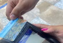 dpark: monitoras passam a vender o ticket do estacionamento rotativo em Dracena