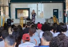 Polícia Civil realiza palestra sobre violência doméstica para alunos de escola estadual em São João do Páu D’Álho
